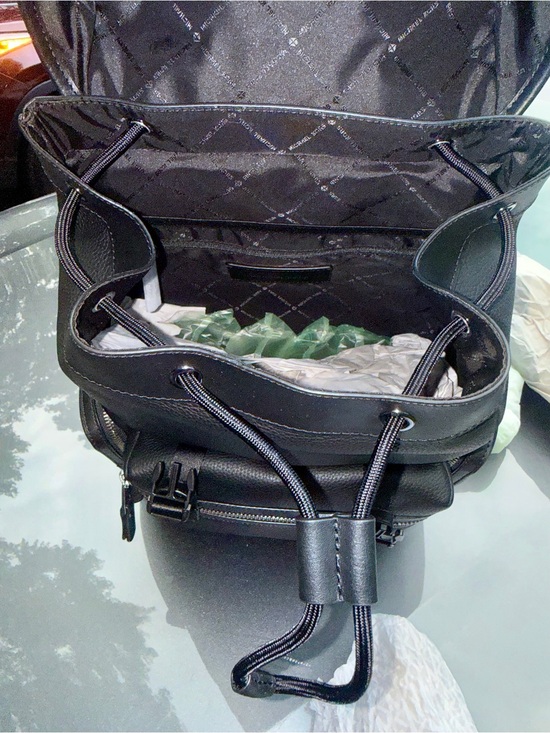 Michael Kors Black jet set Pebbled Leather Men’s Backpack with Buckle Straps main image 9